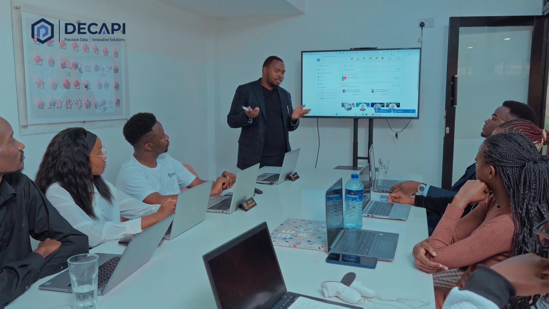 A working session in the DECAPI boardroom